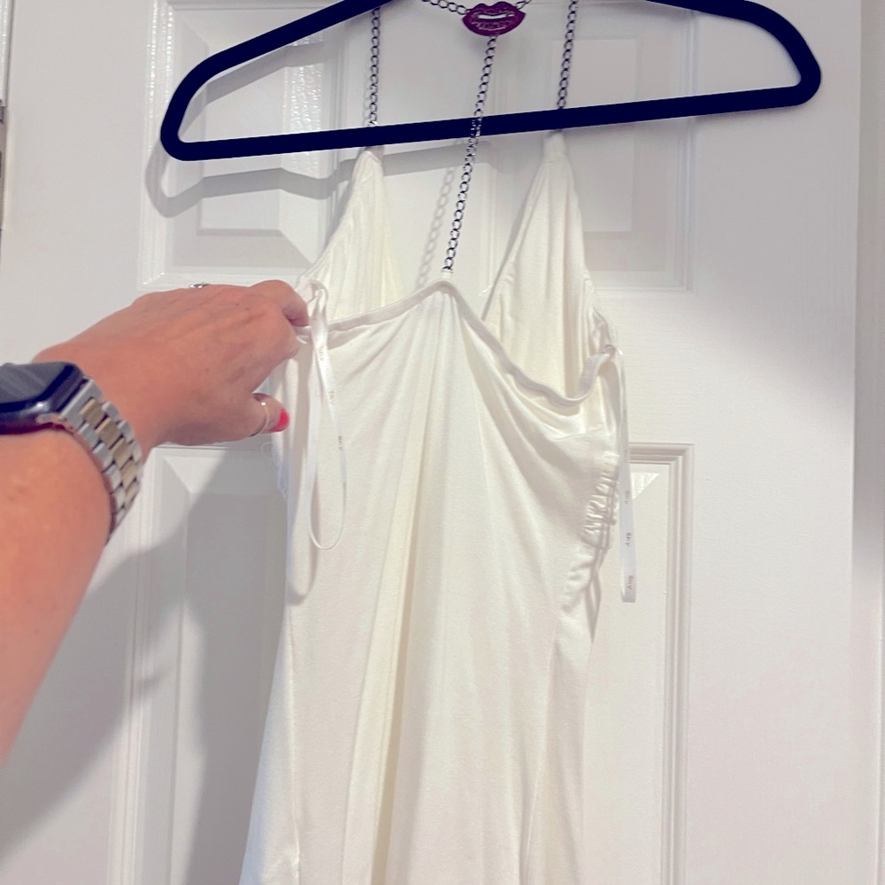 Sky White halter tunic with Chain Detail and crystal red lips in the back 💋 NWT - Picture 5 of 6